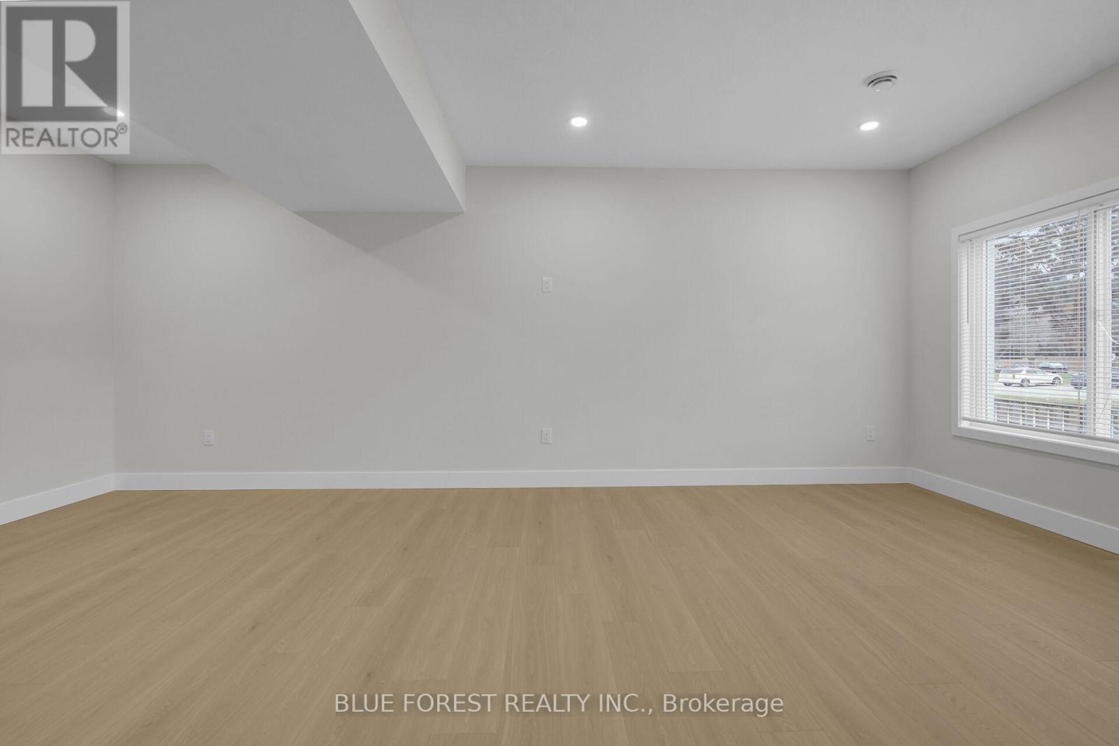 143 Marconi Court, London East, Ontario  N5V 0C9 - Photo 33 - X12669920