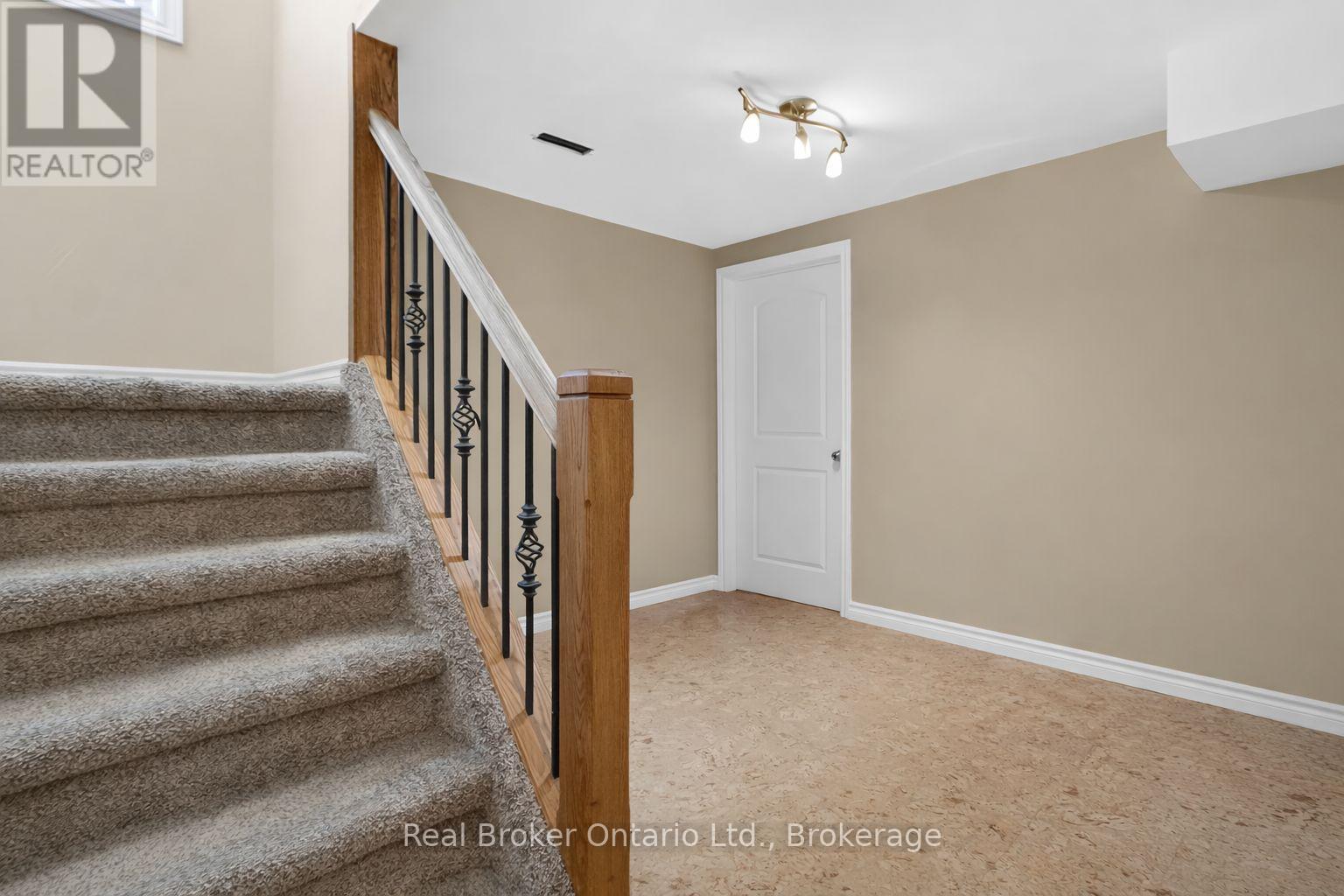 12 Langrell Avenue, Tillsonburg, Ontario  N4G 5X8 - Photo 21 - X12670874