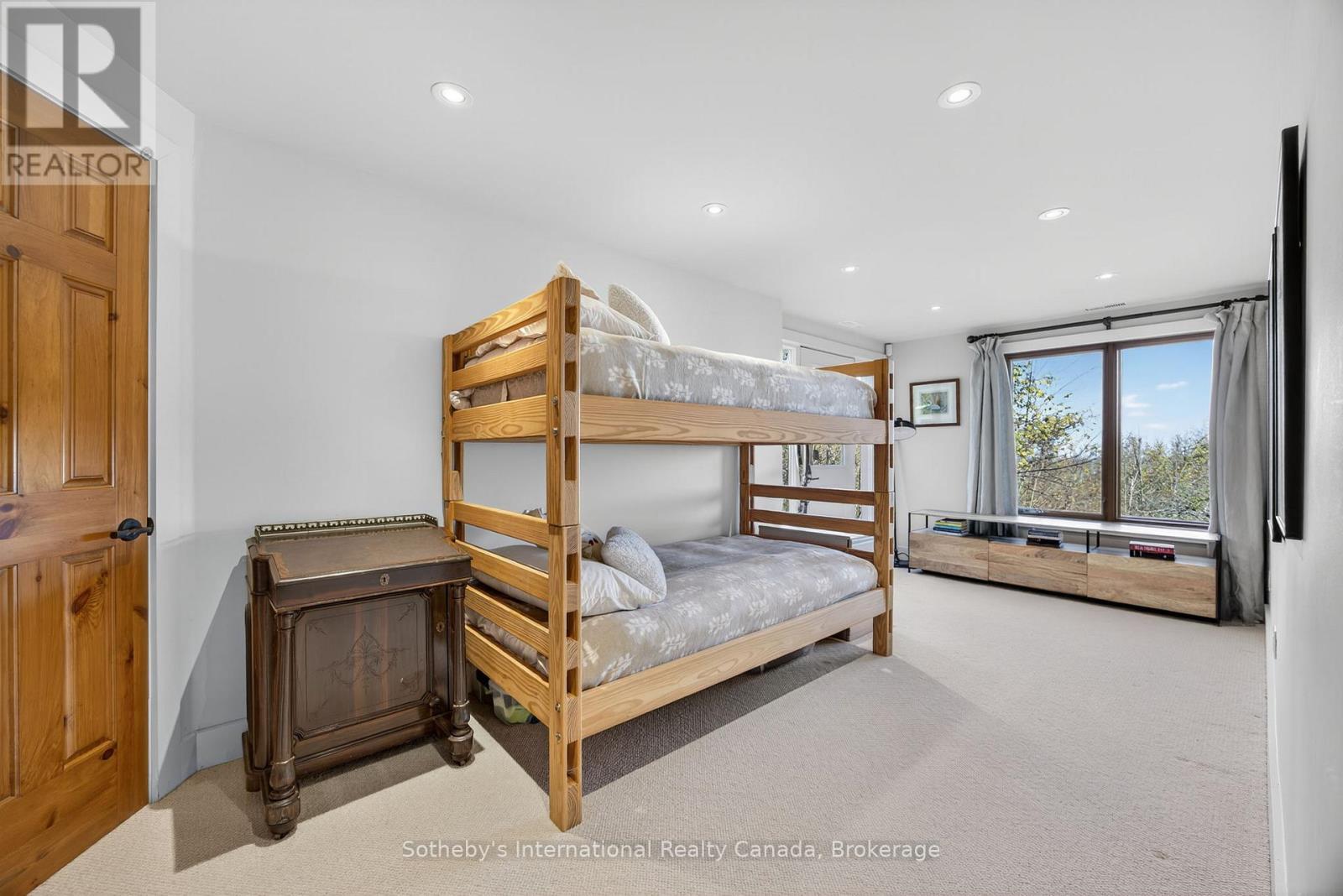 589374 19 Grey Road, Blue Mountains, Ontario  L9Y 0R6 - Photo 38 - X12670908