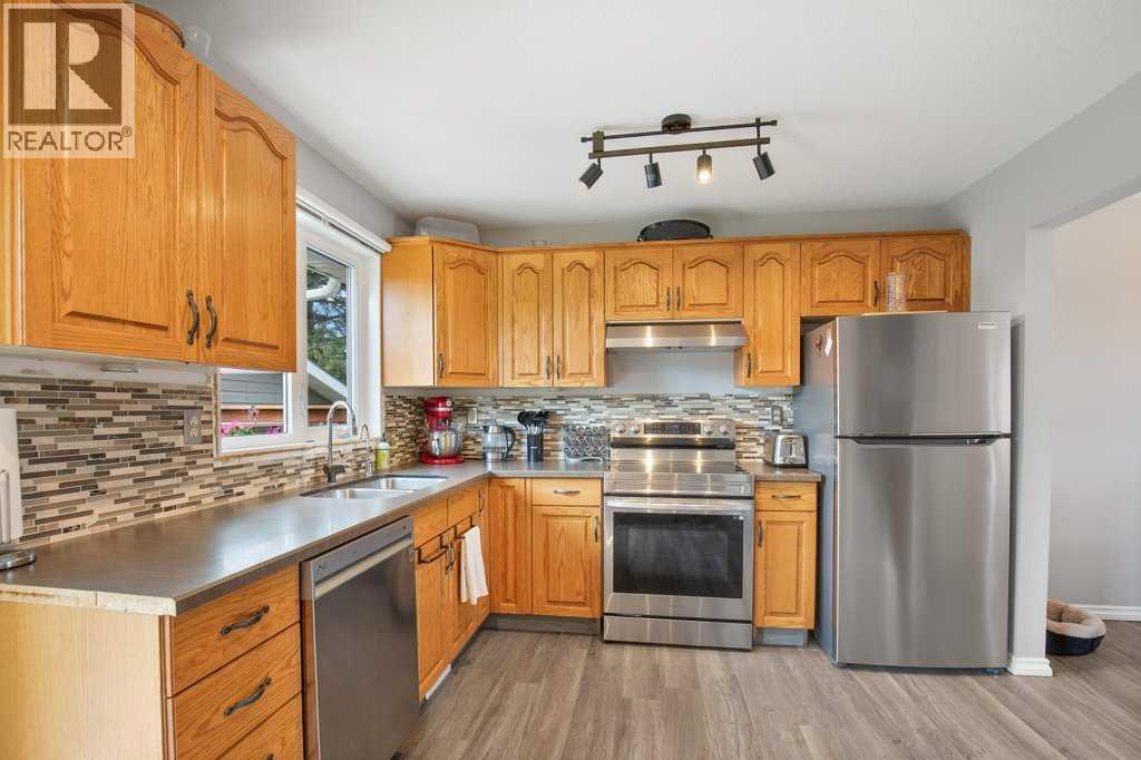 36 Harvey Close, Red Deer, Alberta  T4N 6C4 - Photo 28 - A2235898