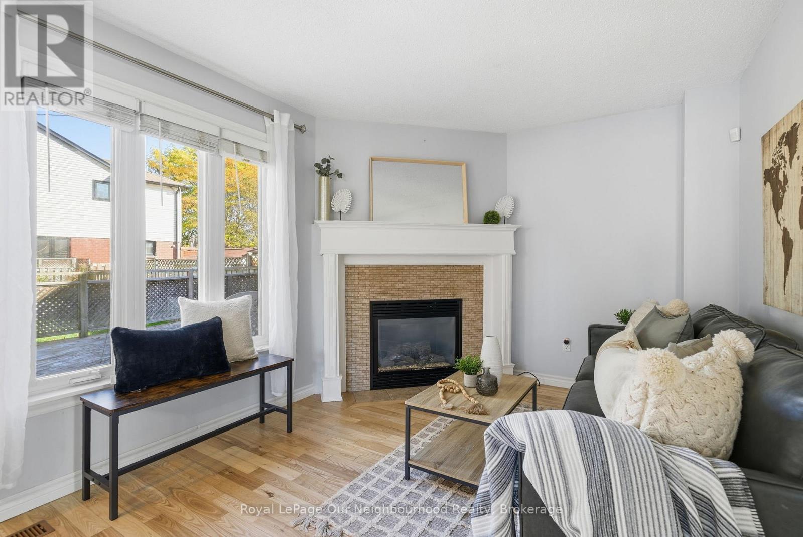 719 Daintry Crescent, Cobourg, Ontario K9A 4X9 - Photo 5 - X12670964