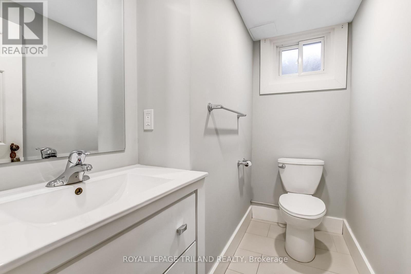 1965 Highland Heights, London South, Ontario  N6C 6C4 - Photo 31 - X12670878