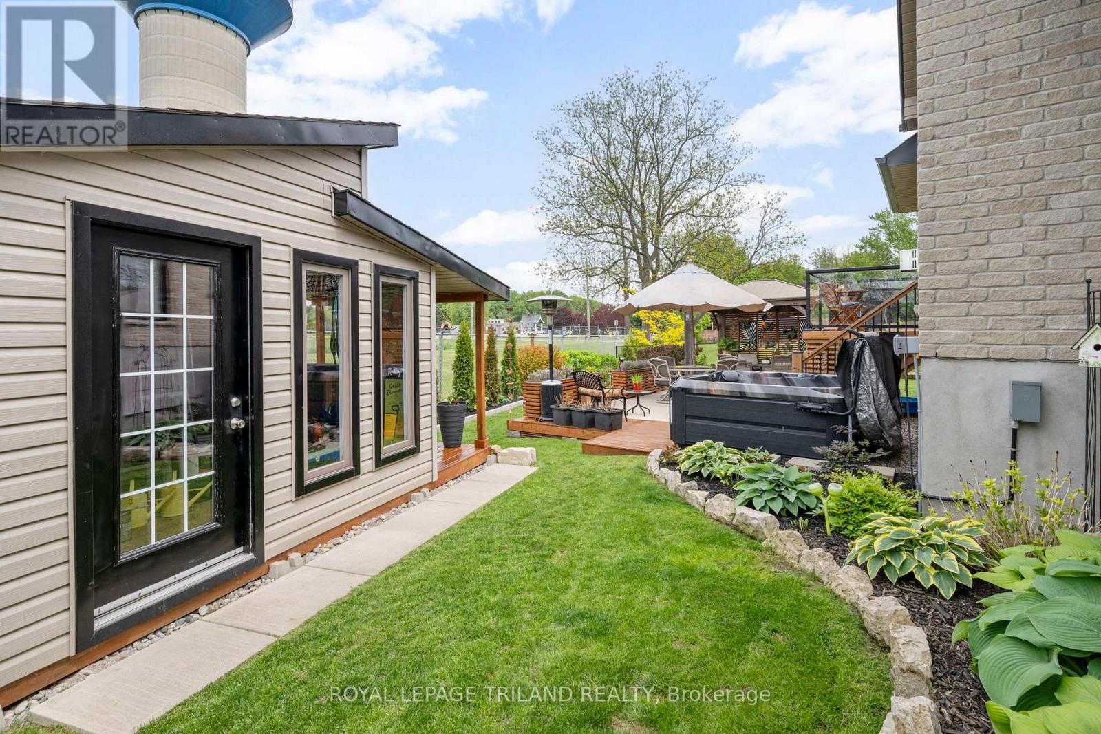 208 Emery Street, Central Elgin, Ontario  N5L 0A5 - Photo 30 - X12670942