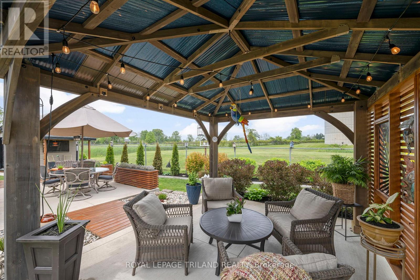 208 Emery Street, Central Elgin, Ontario  N5L 0A5 - Photo 35 - X12670942