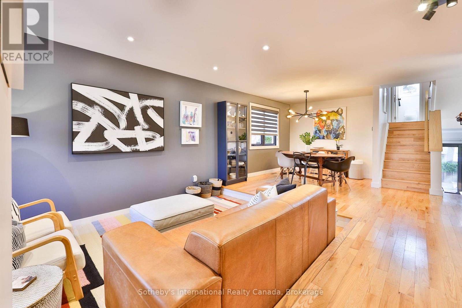 4 Fenton Drive, Hamilton, Ontario  L8B 0C8 - Photo 11 - X12670922