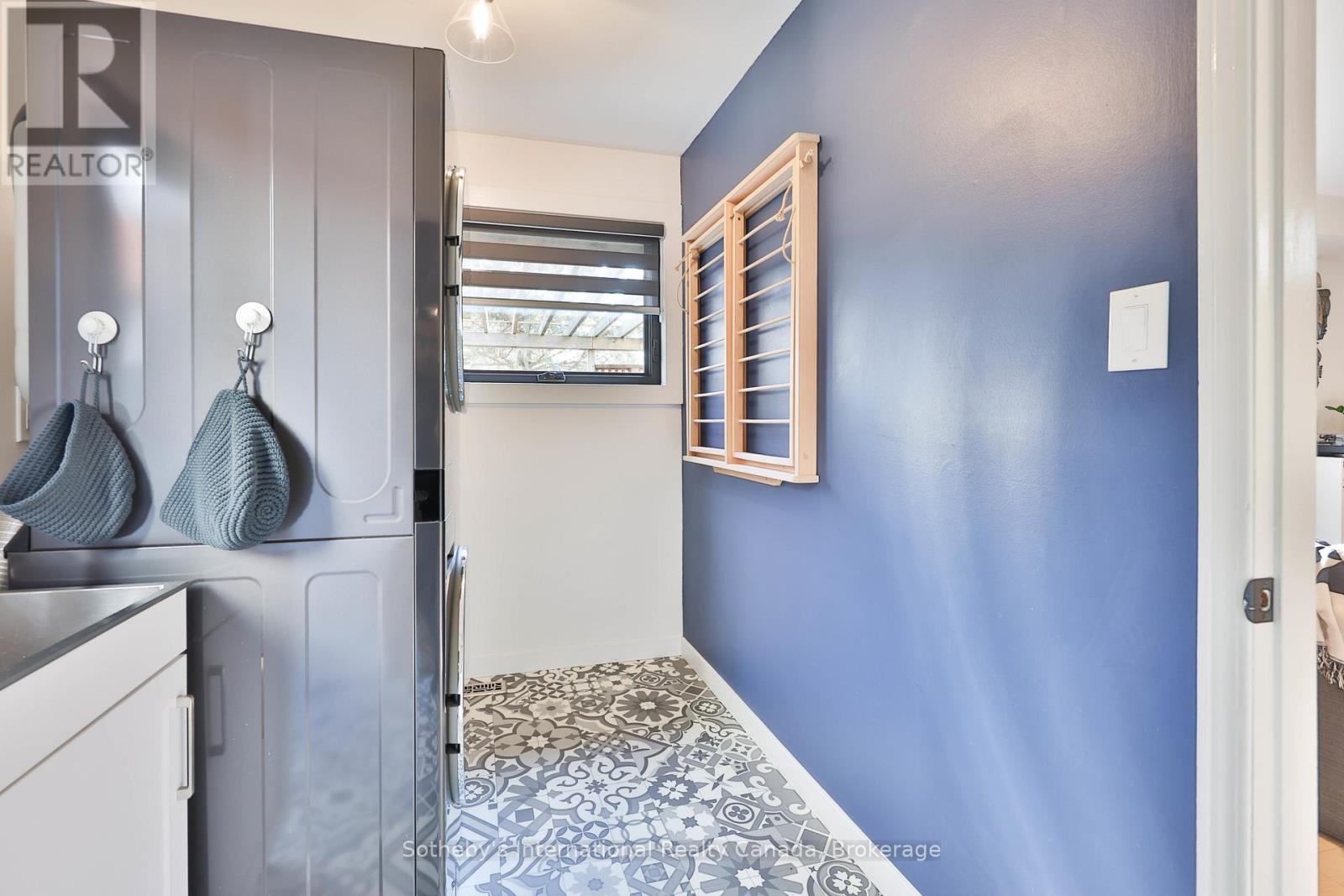 4 Fenton Drive, Hamilton, Ontario  L8B 0C8 - Photo 24 - X12670922