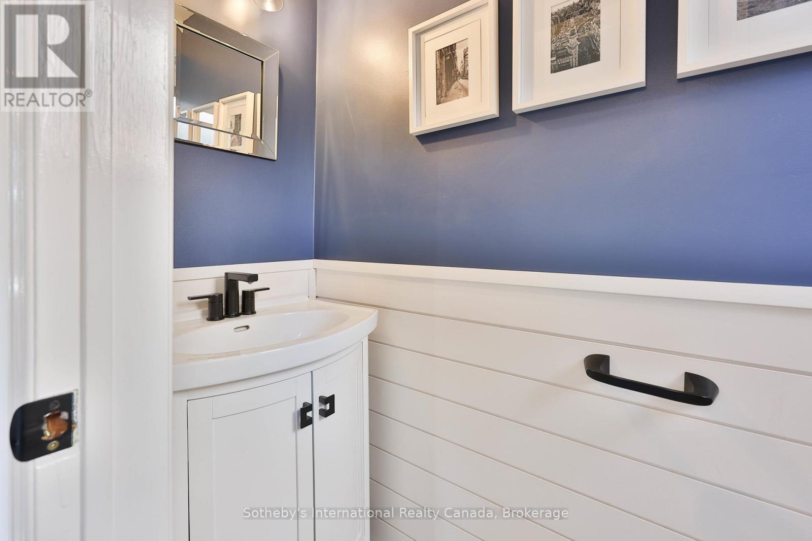 4 Fenton Drive, Hamilton, Ontario  L8B 0C8 - Photo 25 - X12670922