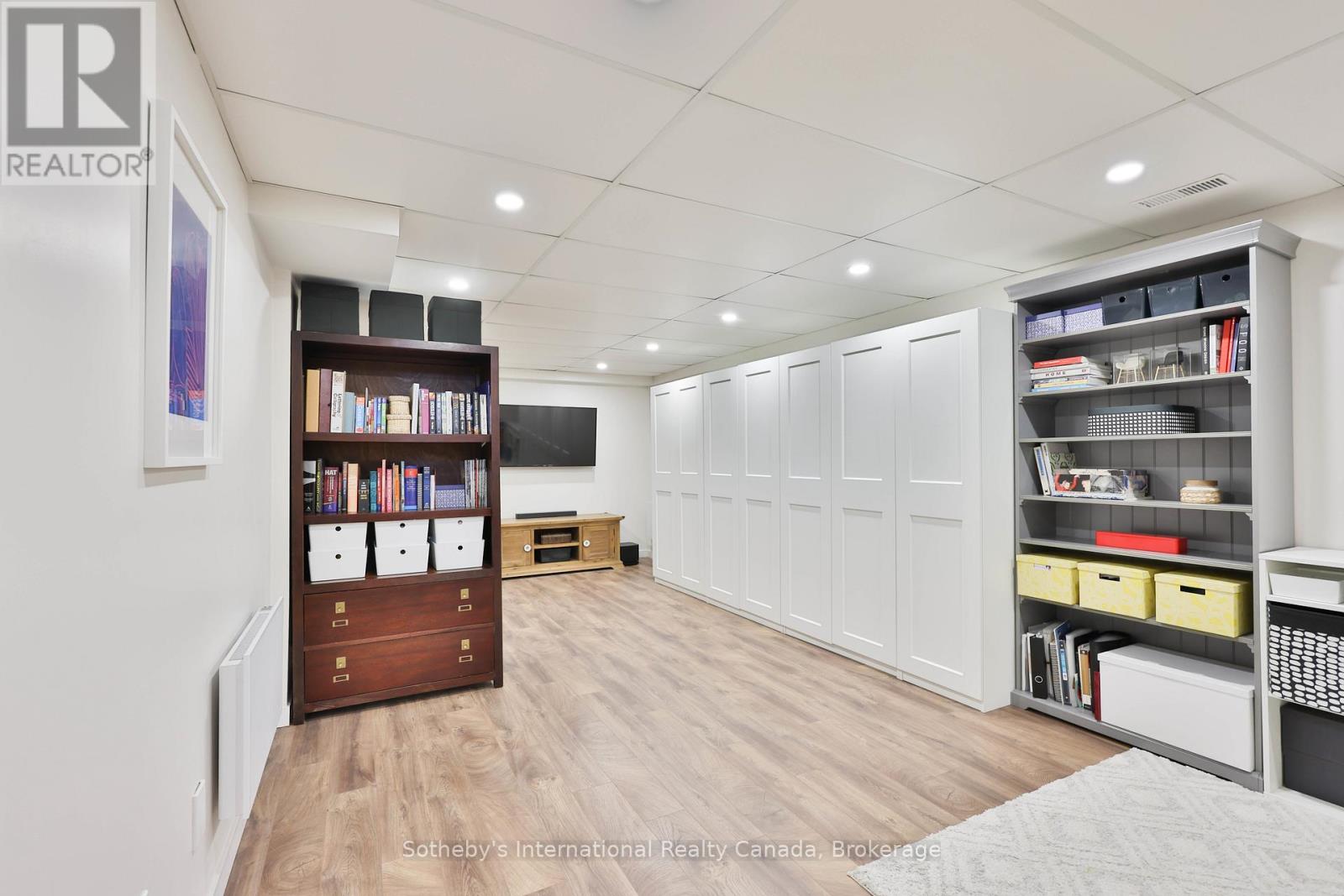 4 Fenton Drive, Hamilton, Ontario  L8B 0C8 - Photo 40 - X12670922