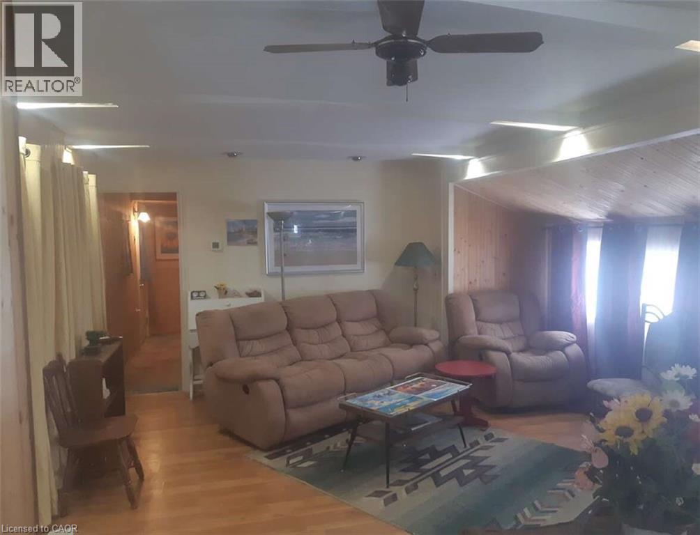 18 Sutton Drive, Goderich, Ontario  N7A 3Y3 - Photo 5 - 40772813