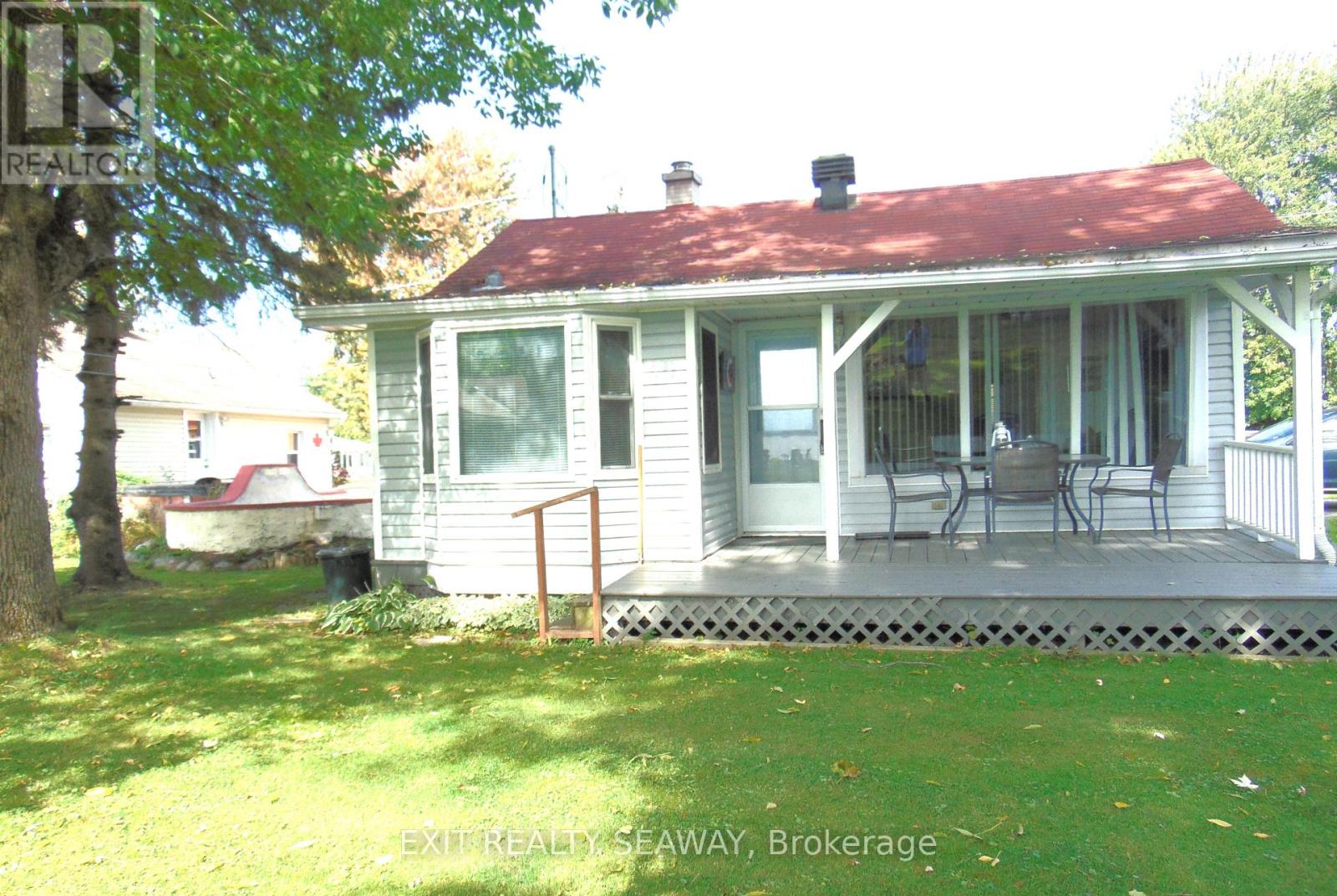6242 MAPLE AVENUE, South Glengarry, Ontario