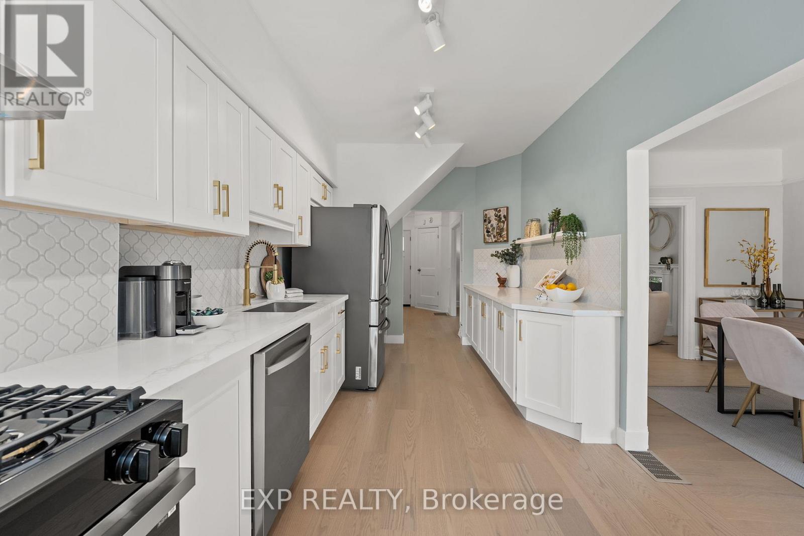 29 Grace Street, Toronto, Ontario  M6J 2S4 - Photo 13 - C12670900