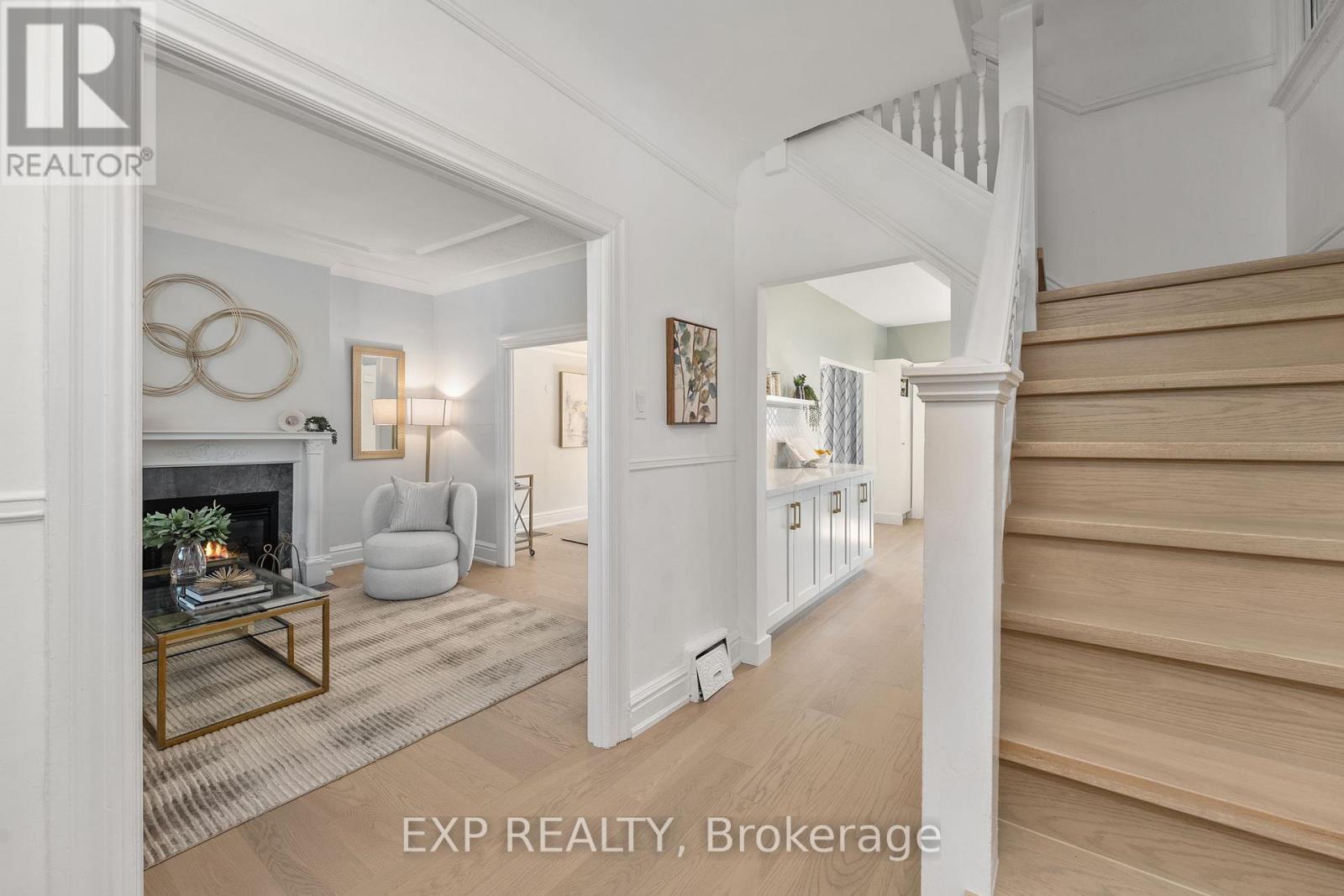 29 Grace Street, Toronto, Ontario  M6J 2S4 - Photo 6 - C12670900