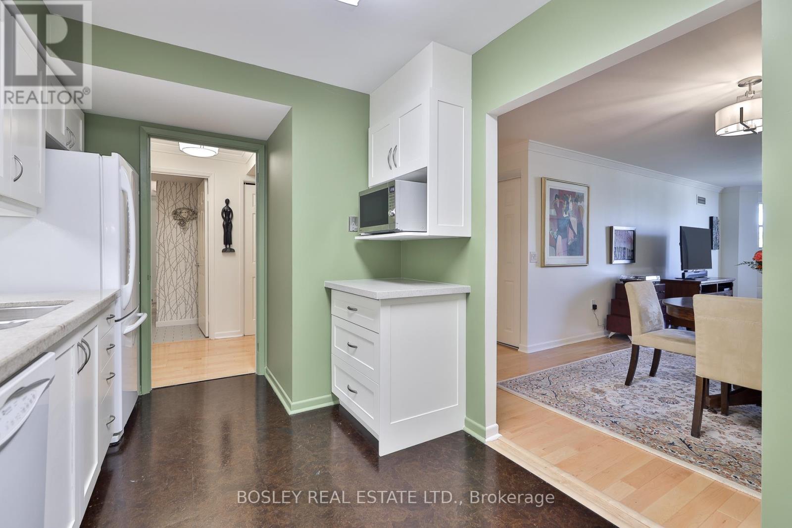 408 - 955 Millwood Road, Toronto, Ontario  M4G 4E3 - Photo 17 - C12670910