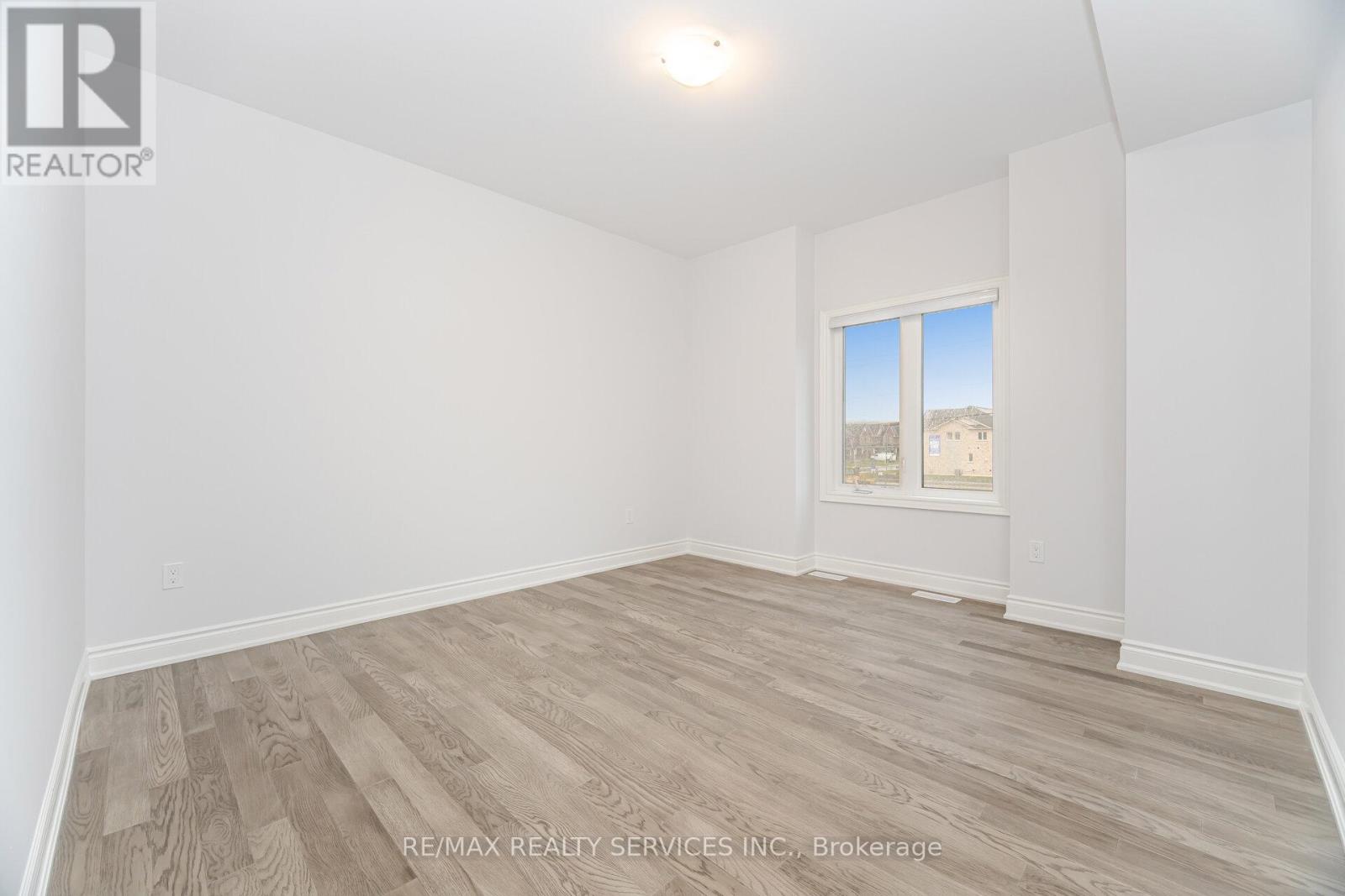 24 Alan Williams Trail, Uxbridge, Ontario  L9P 0R6 - Photo 21 - N12670934