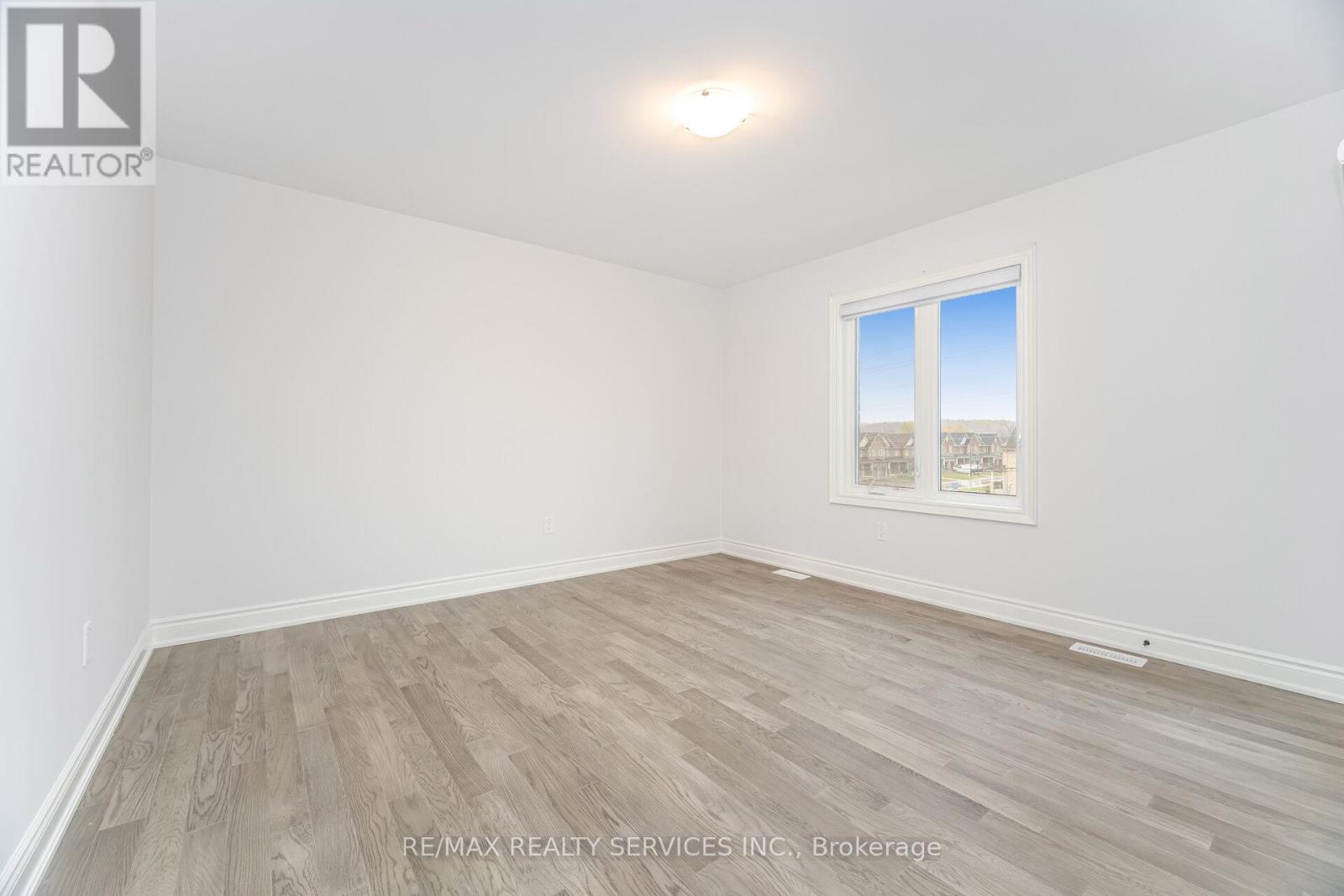 24 Alan Williams Trail, Uxbridge, Ontario  L9P 0R6 - Photo 27 - N12670934