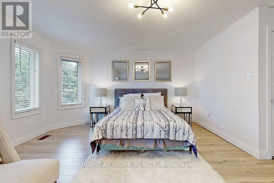 2 - 735 New Westminster Drive, Vaughan, Ontario  L4J 7Y9 - Photo 13 - N12670954