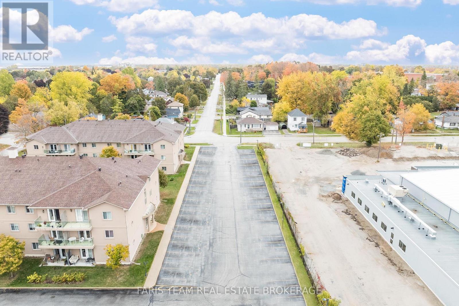 101 - 115 Bond Street, Orillia, Ontario  L3V 1J7 - Photo 25 - S12670926