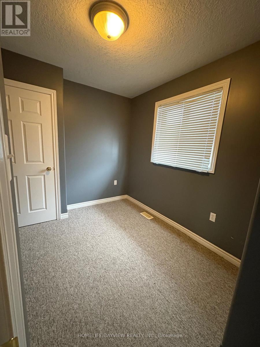 4 Quinlan Road, Barrie, Ontario  L4M 7A9 - Photo 14 - S12670948