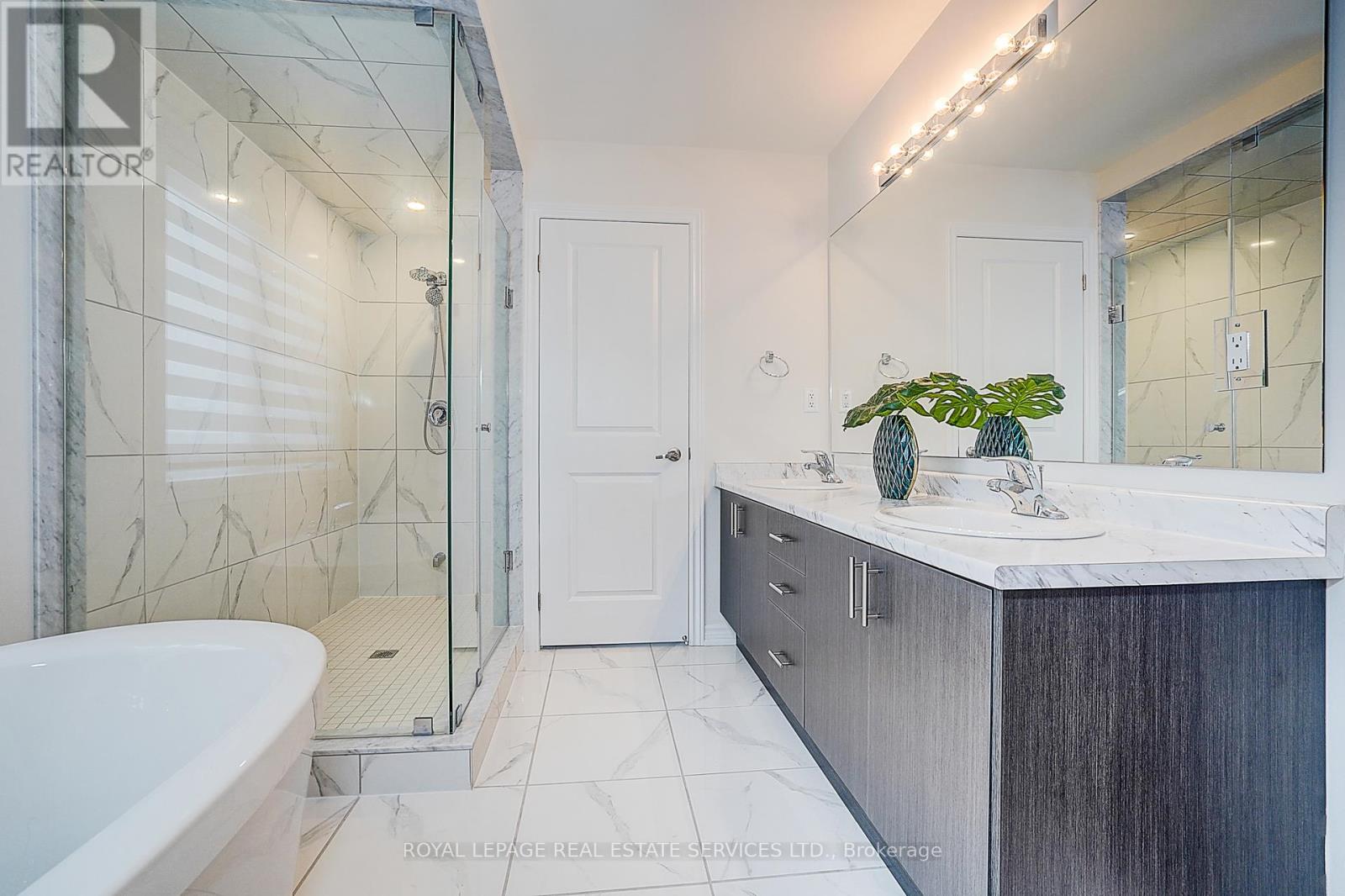 51 Nicord Road, Wasaga Beach, Ontario  L9Z 0N4 - Photo 32 - S12670968