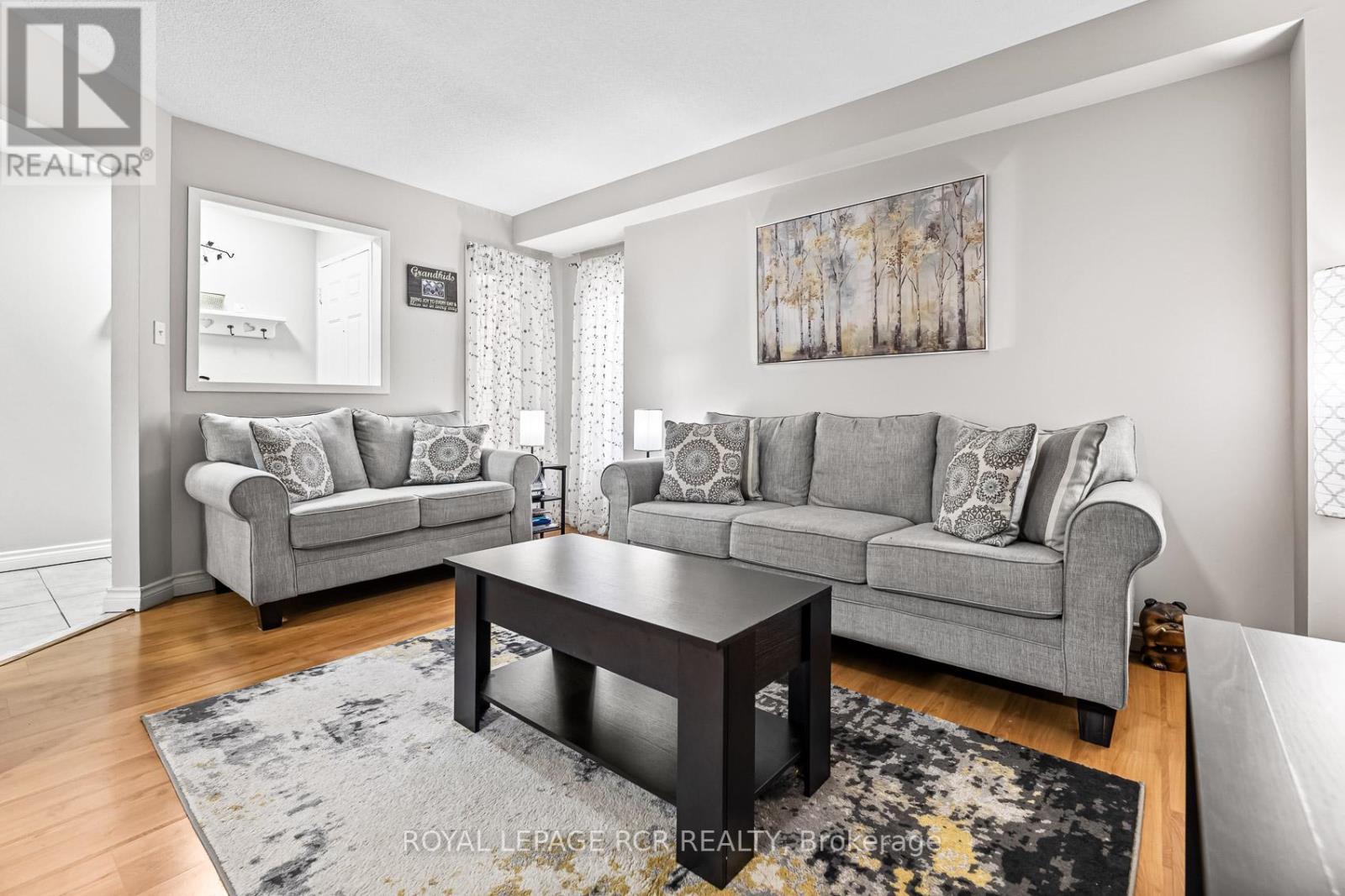 120 Howard Crescent, Orangeville, Ontario  L9W 4W2 - Photo 3 - W12670882