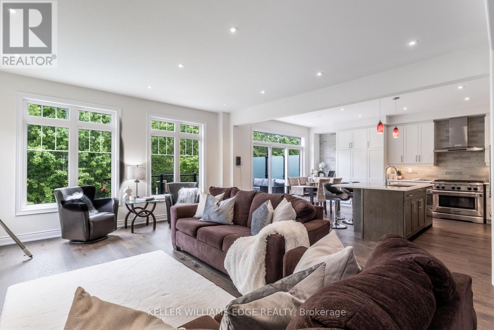 64 Elysian Fields Circle, Brampton, Ontario  L6Y 6E8 - Photo 9 - W12670894