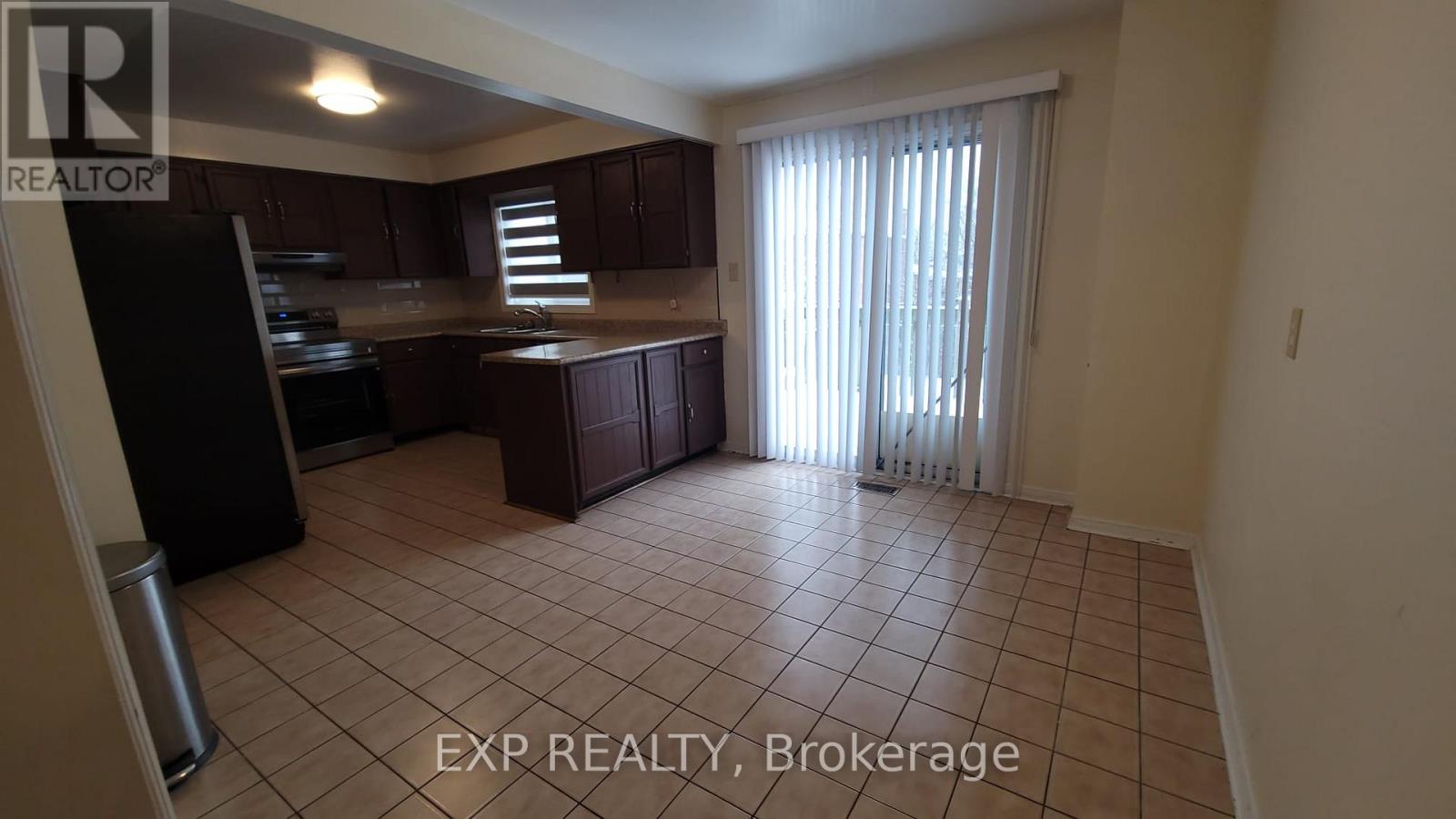 4483 Radisson Crescent, Mississauga, Ontario  L5M 4C8 - Photo 12 - W12670912