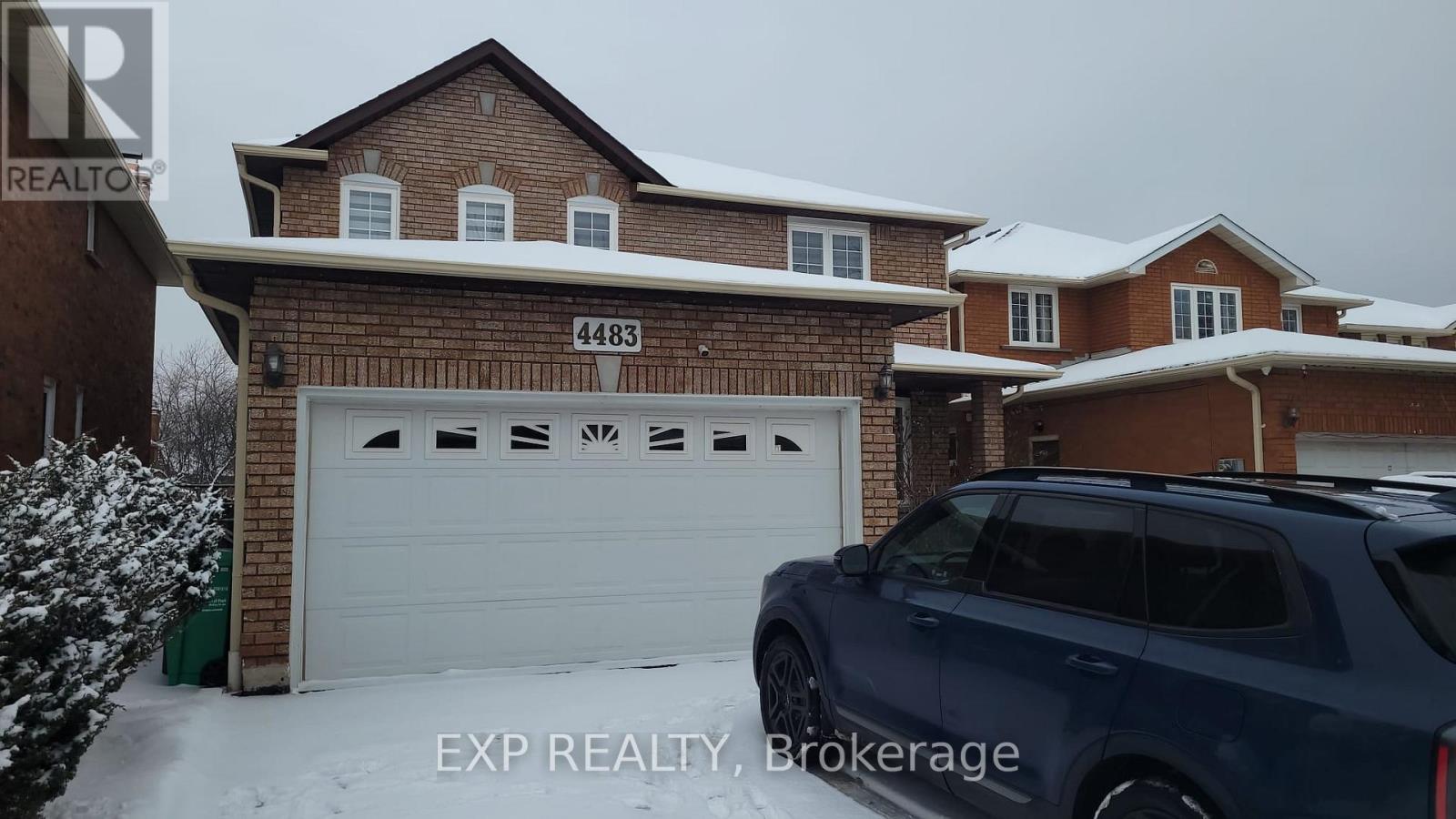 4483 Radisson Crescent, Mississauga, Ontario  L5M 4C8 - Photo 2 - W12670912