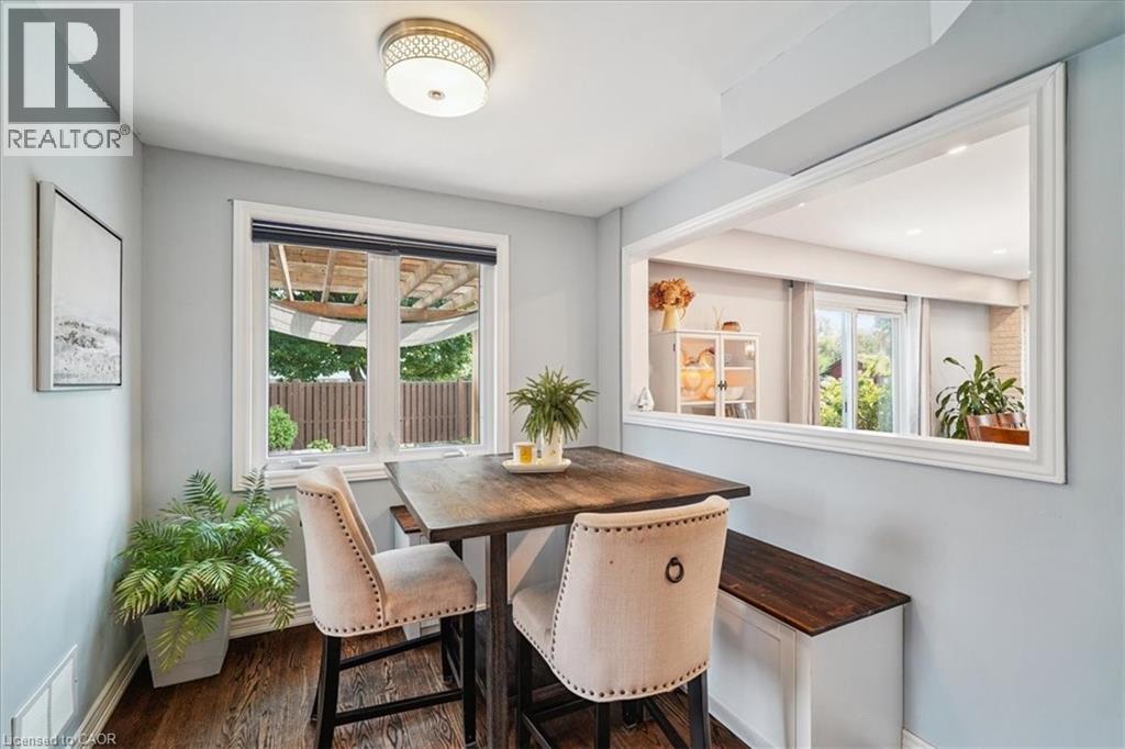 1923 Steepbank Crescent, Mississauga, Ontario  L4X 1T9 - Photo 17 - 40796414