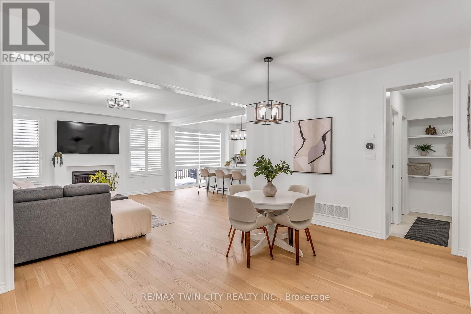 286 Forestwalk Street, Kitchener, Ontario  N2R 0T2 - Photo 16 - X12670966