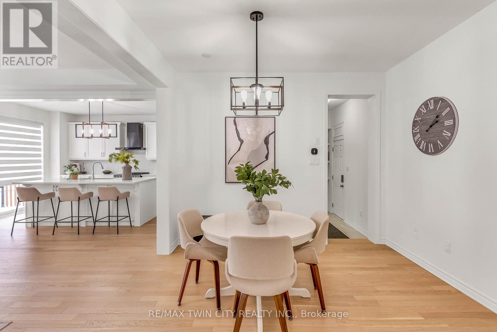 286 Forestwalk Street, Kitchener, Ontario  N2R 0T2 - Photo 19 - X12670966