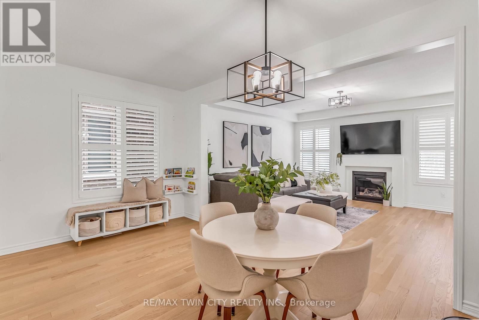 286 Forestwalk Street, Kitchener, Ontario  N2R 0T2 - Photo 20 - X12670966