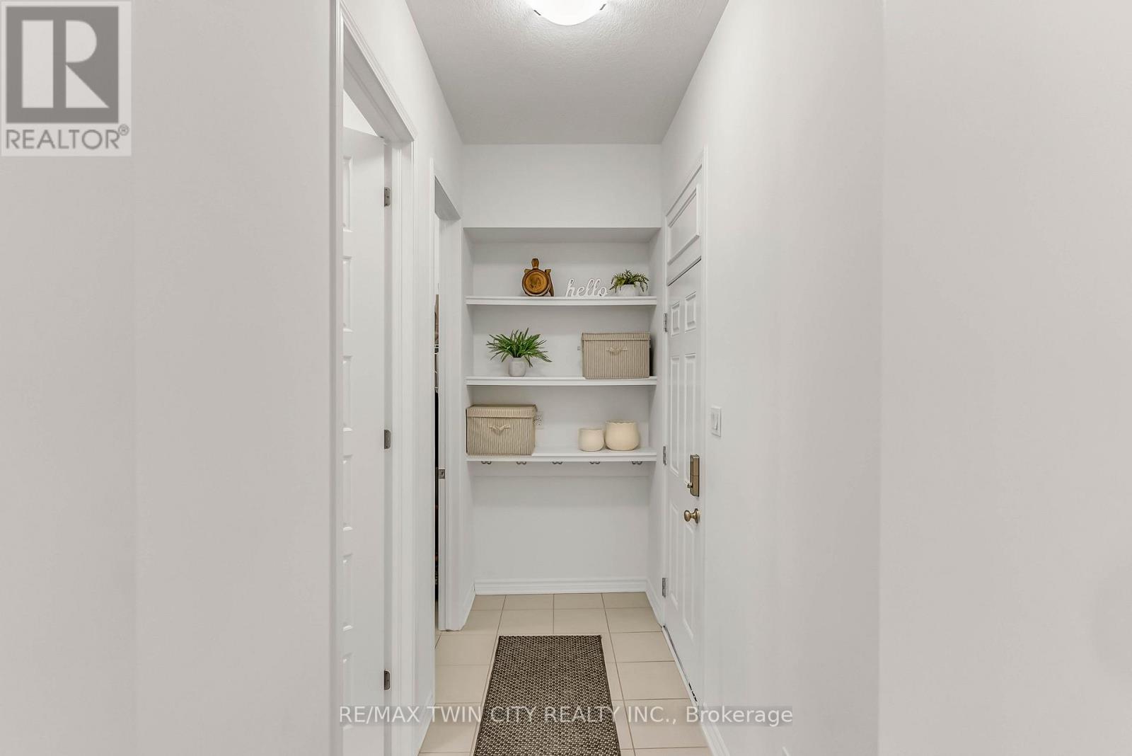 286 Forestwalk Street, Kitchener, Ontario  N2R 0T2 - Photo 21 - X12670966