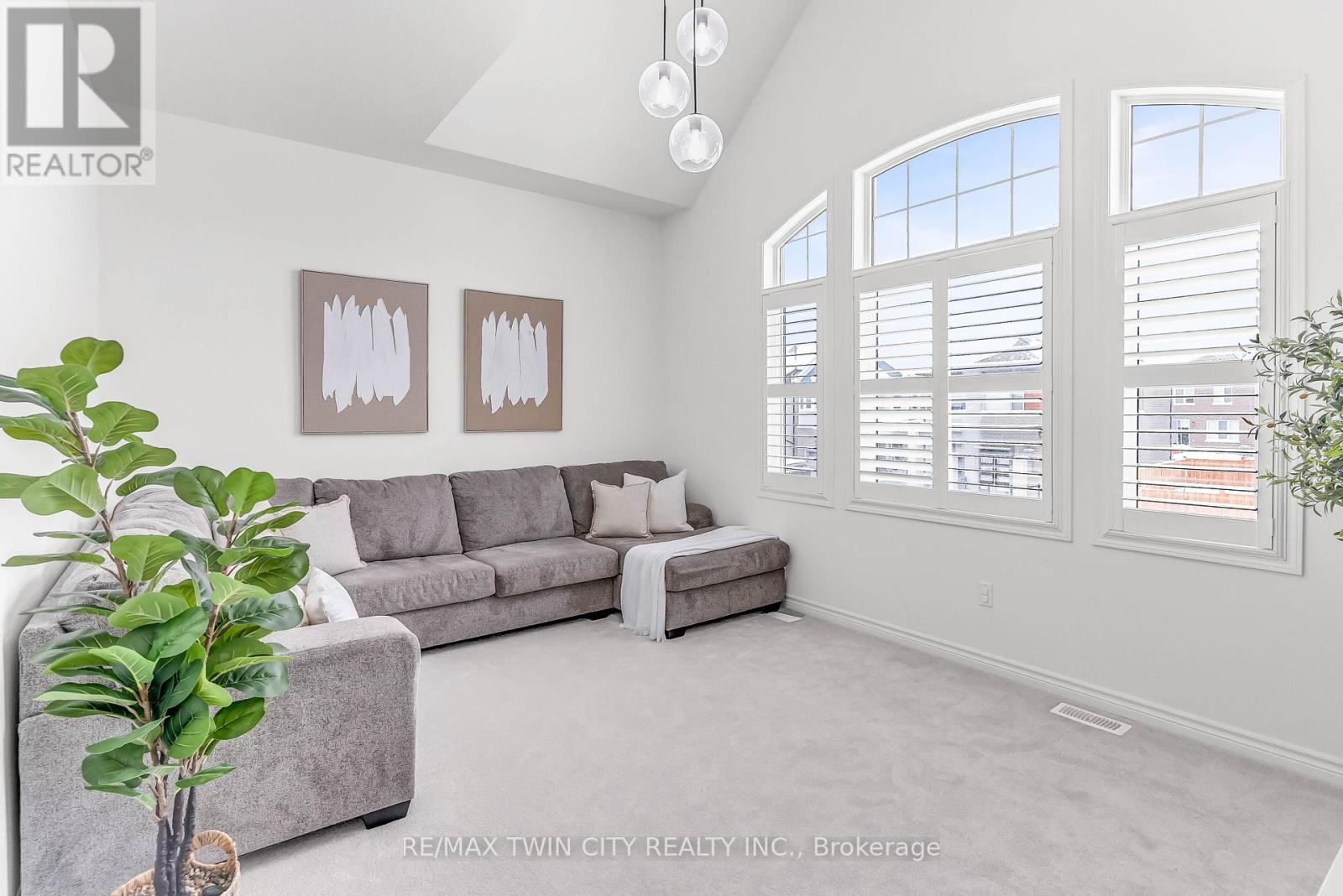 286 Forestwalk Street, Kitchener, Ontario  N2R 0T2 - Photo 30 - X12670966