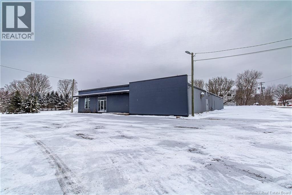 1116 Main Street, Sussex Corner, New Brunswick  E4E 3B2 - Photo 2 - NB131709