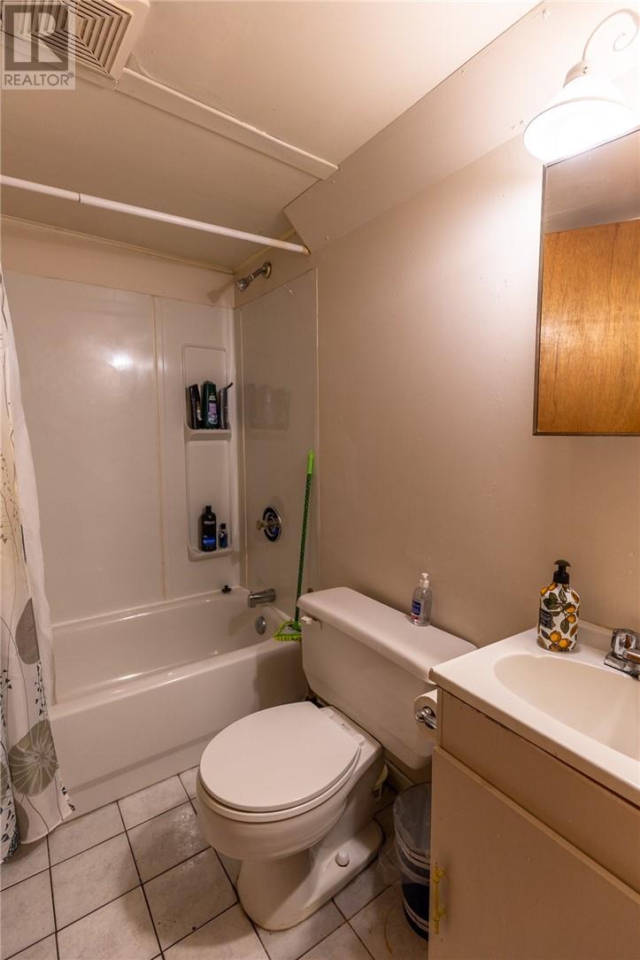 266 Albert Street, Espanola, Ontario  P5E 1H1 - Photo 15 - 2126018