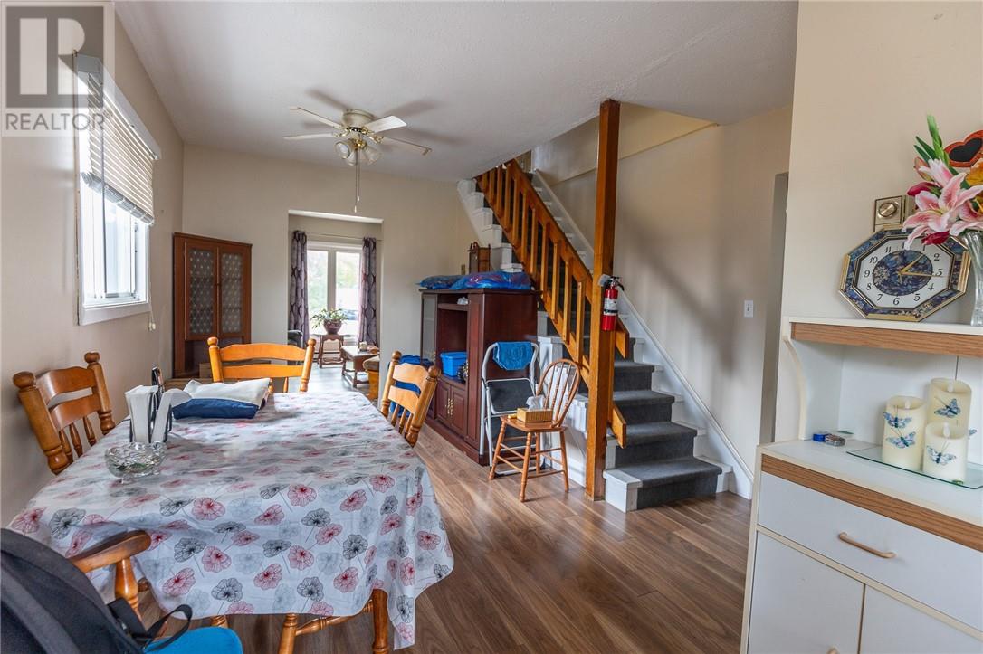 266 Albert Street, Espanola, Ontario  P5E 1H1 - Photo 6 - 2126018