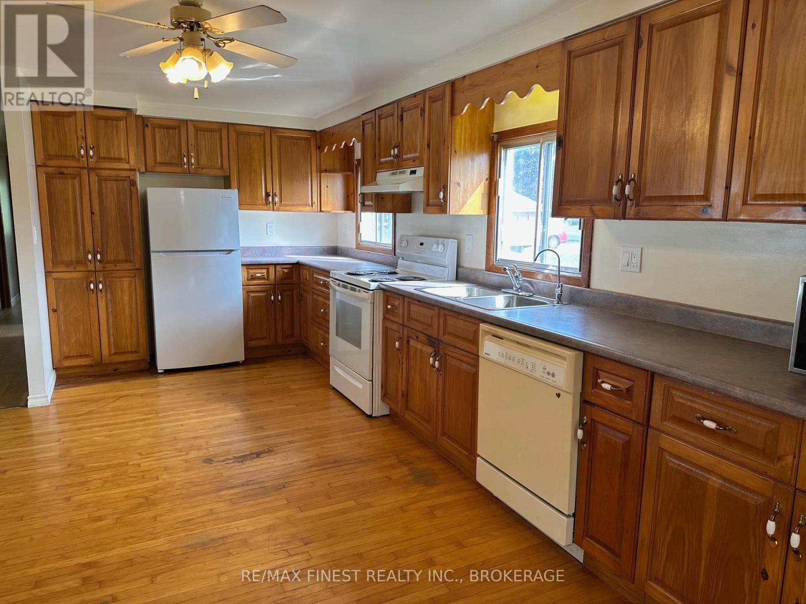 4329 E.r. Orser Drive, Frontenac, Ontario  K0H 2W0 - Photo 10 - X12671020