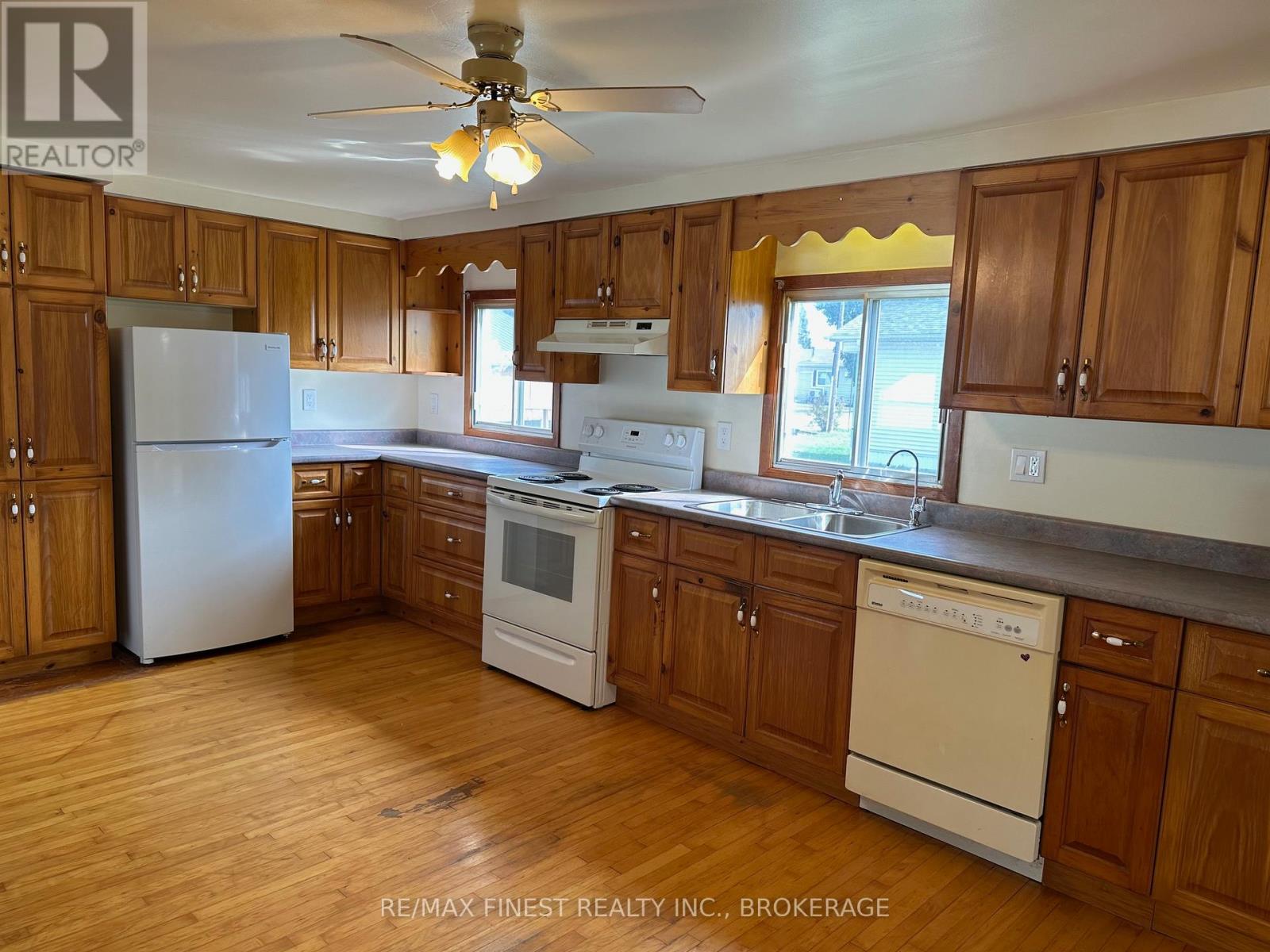 4329 E.r. Orser Drive, Frontenac, Ontario  K0H 2W0 - Photo 19 - X12671020