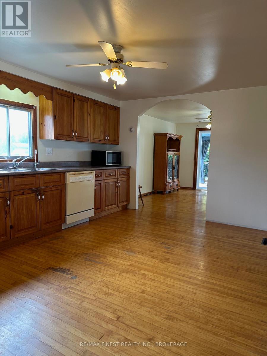 4329 E.r. Orser Drive, Frontenac, Ontario  K0H 2W0 - Photo 21 - X12671020