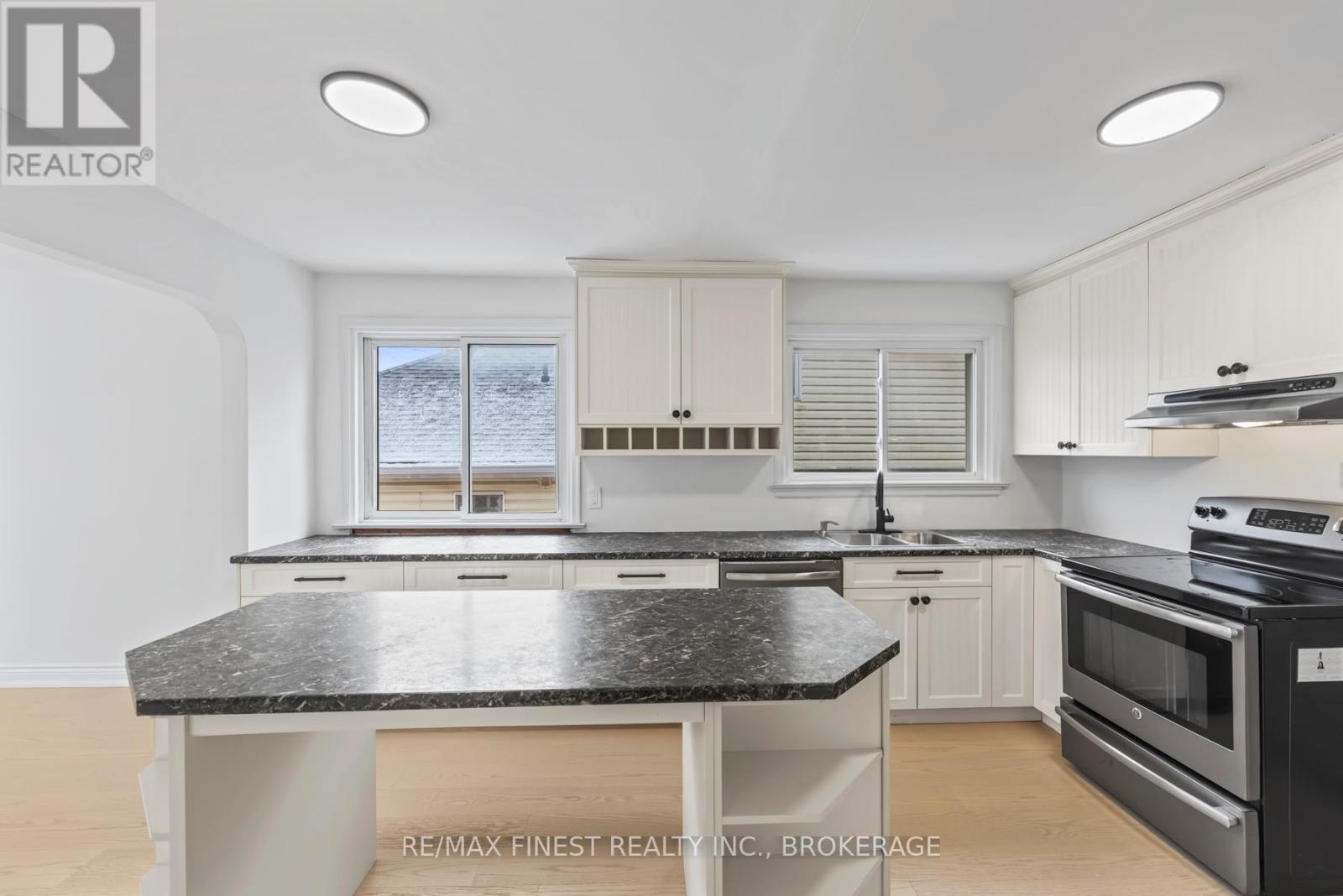 782 Victoria Street, Kingston, Ontario K7K 4T1 - Photo 16 - X12671022