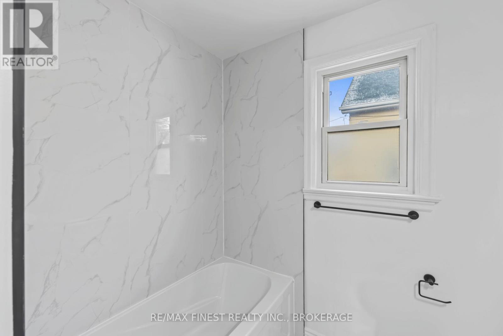 782 Victoria Street, Kingston, Ontario K7K 4T1 - Photo 21 - X12671022