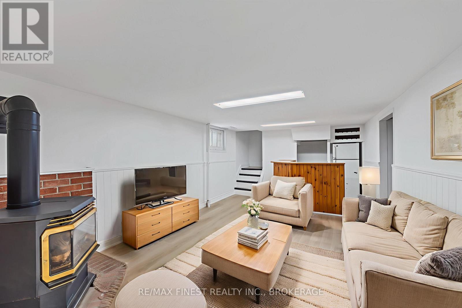 782 Victoria Street, Kingston, Ontario K7K 4T1 - Photo 28 - X12671022