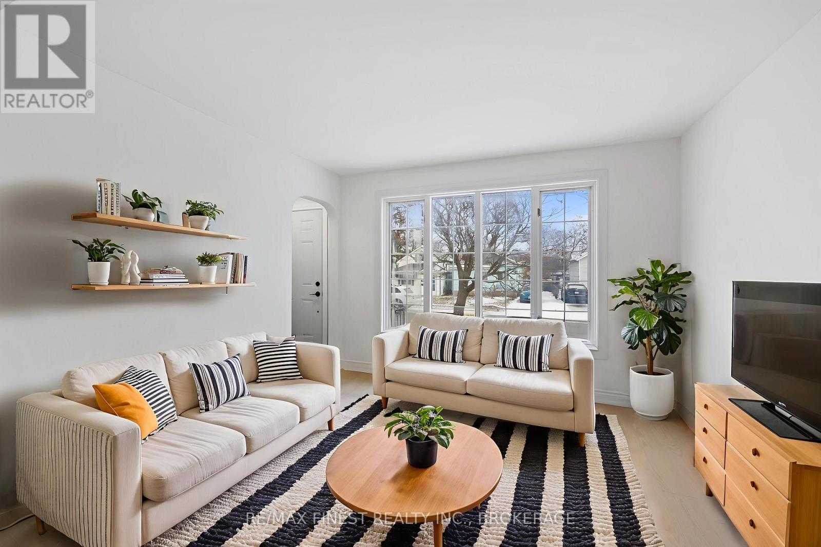 782 Victoria Street, Kingston, Ontario K7K 4T1 - Photo 7 - X12671022