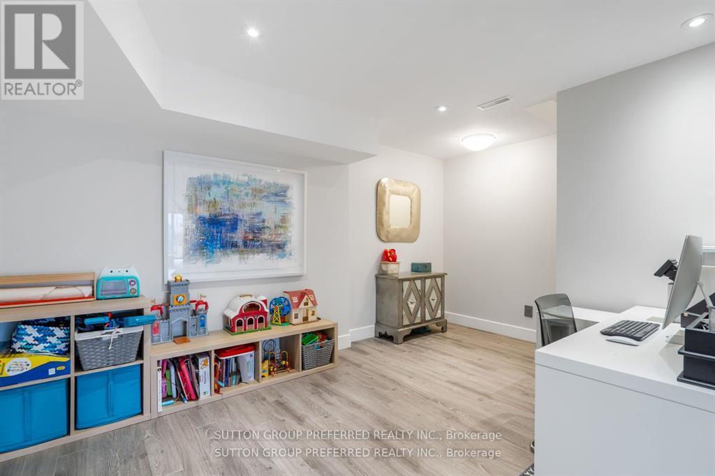 2058 Wateroak Drive, London North, Ontario  N6G 0P9 - Photo 30 - X12671098