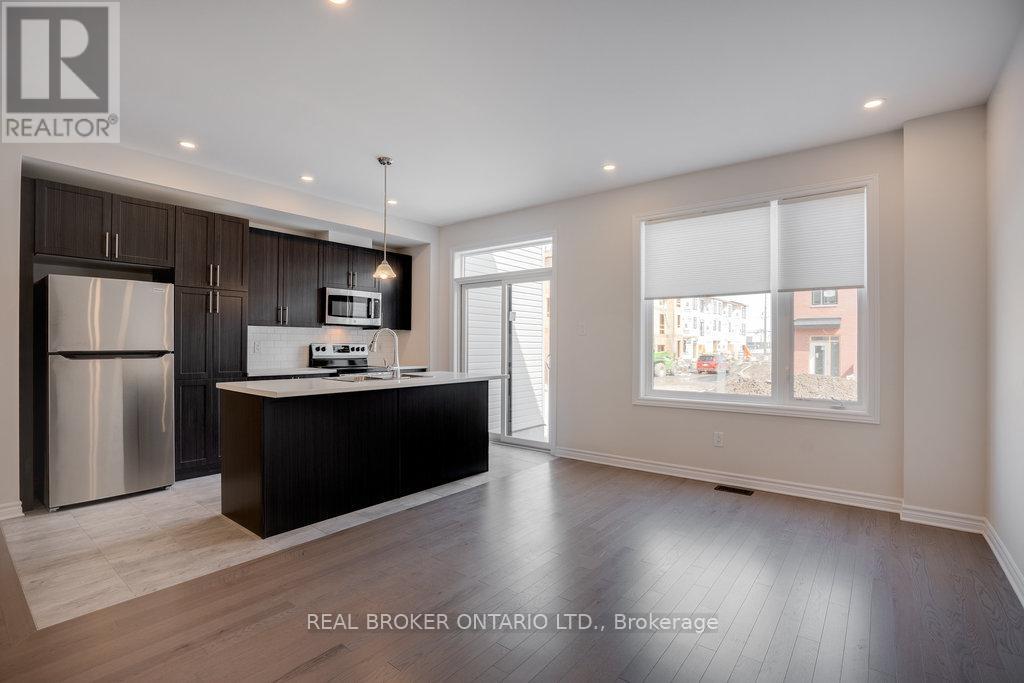 944 Socca Crescent, Ottawa, Ontario  K4A 5M1 - Photo 7 - X12671004