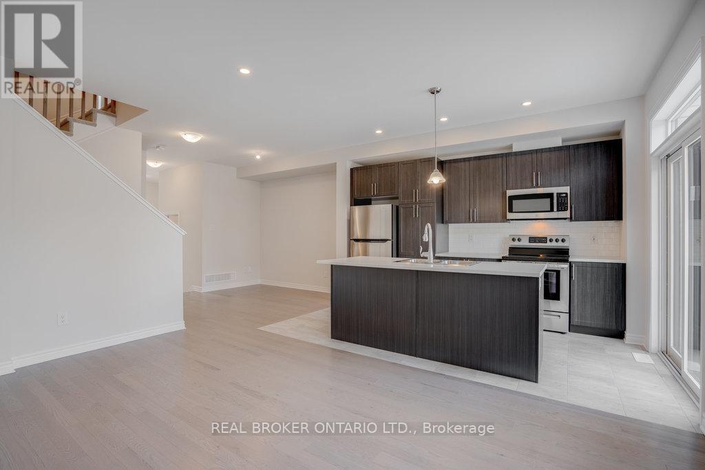 944 Socca Crescent, Ottawa, Ontario  K4A 5M1 - Photo 8 - X12671004