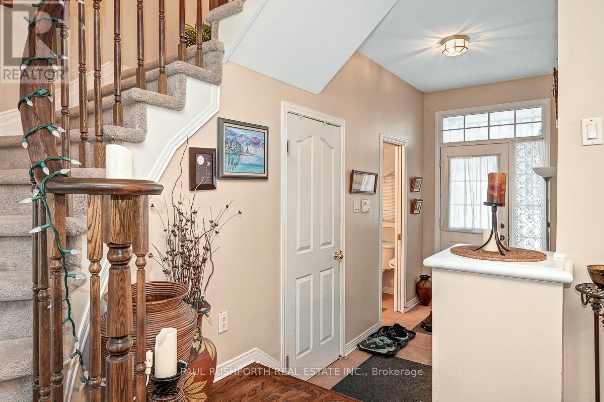 4417 Wildmint Square, Ottawa, Ontario  K1V 1N7 - Photo 2 - X12671036