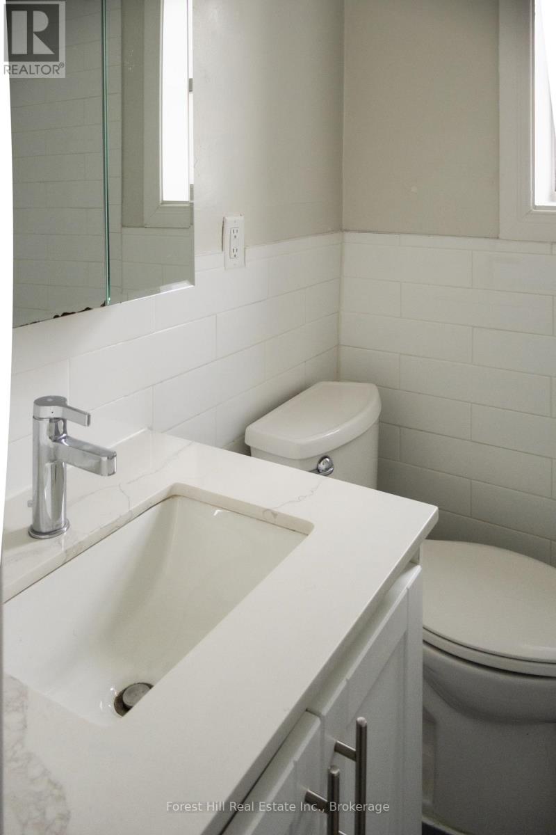 203 - 176 Eighth Street, Collingwood, Ontario  L9Y 2C8 - Photo 9 - S12671030