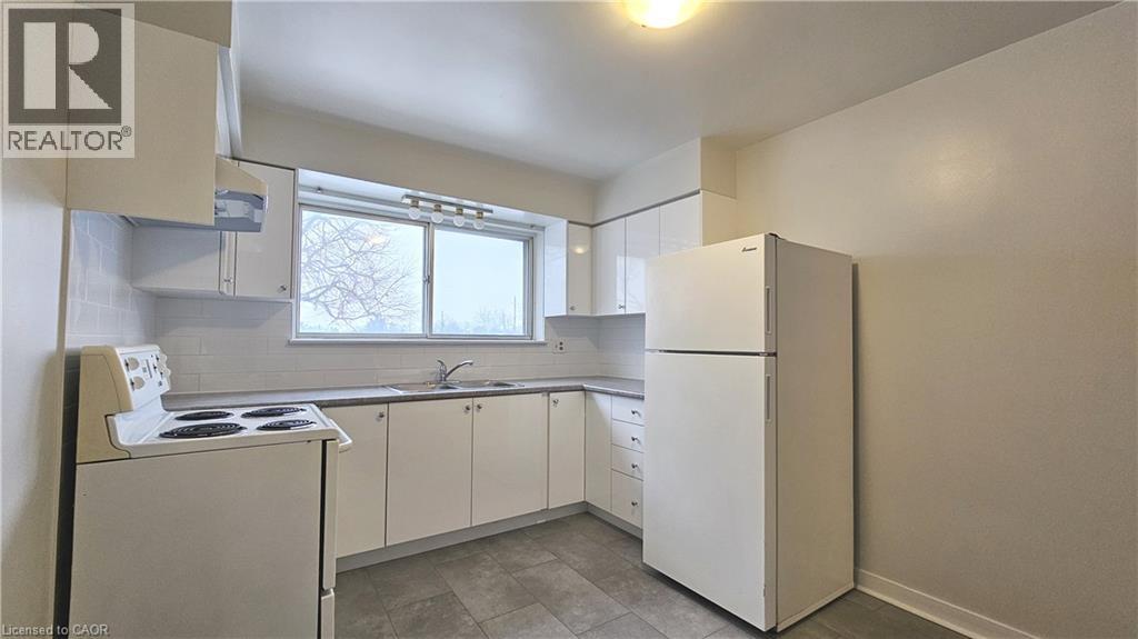 357 Connaught Street Unit# 10, Kitchener, Ontario N2C 1B9 - Photo 3 - 40795819