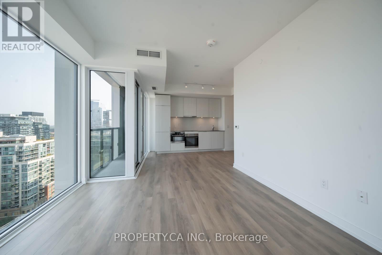 1905 - 158 Front Street E, Toronto, Ontario  M5A 0K9 - Photo 12 - C12665366